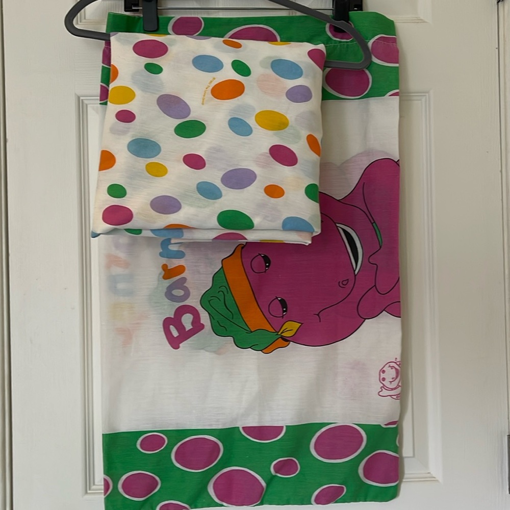 VTG 90s Barney pillowcase and twin fitted sheet